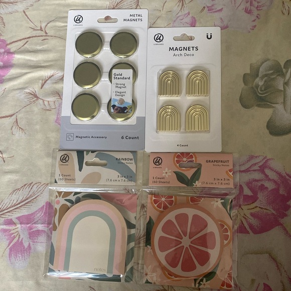 U Brands Magnets and Sticky Notes - Picture 1 of 1